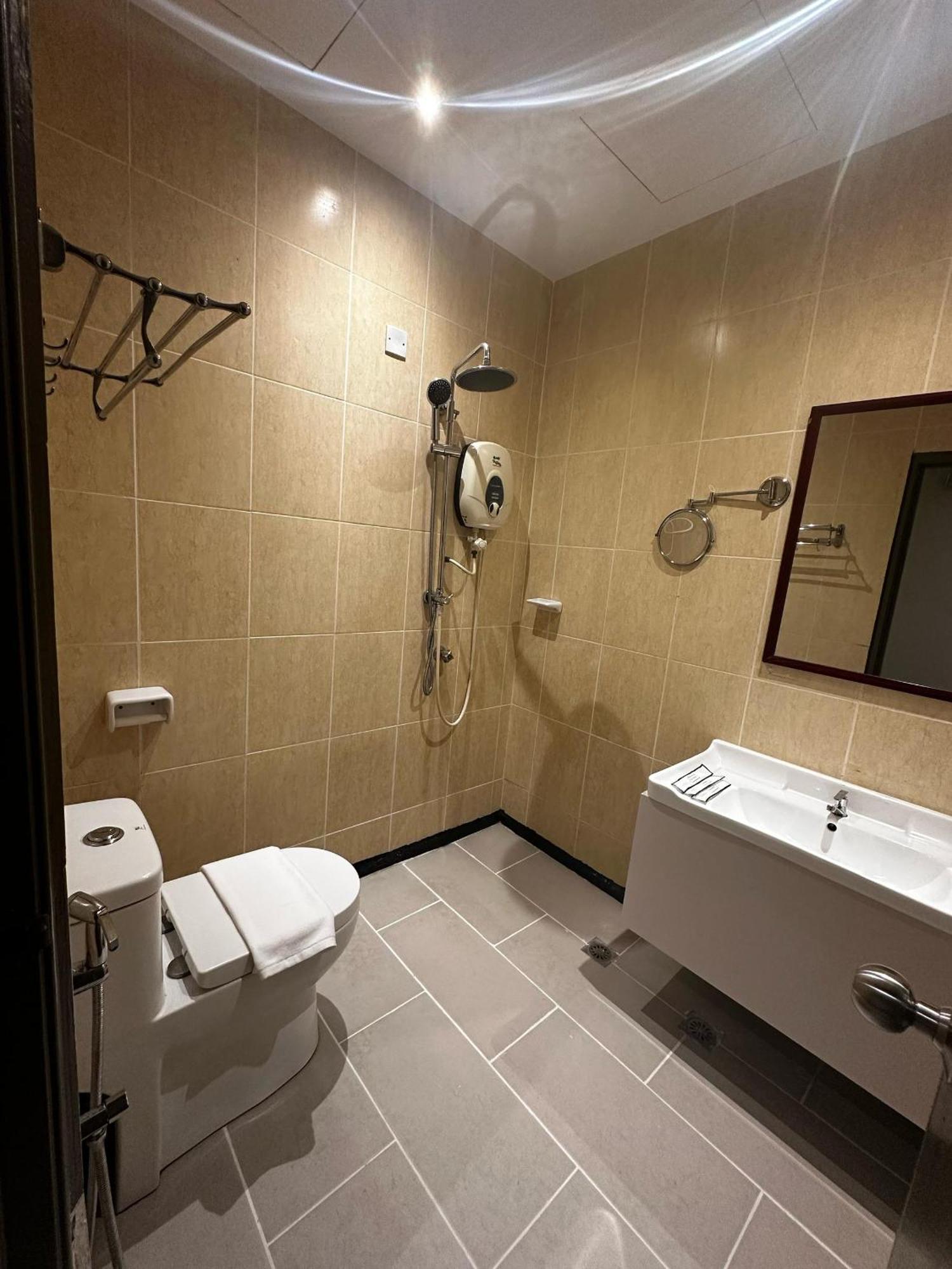 Kingston Hotel 12 - Jalan Raja Laut, Kl Kuala Lumpur Zewnętrze zdjęcie
